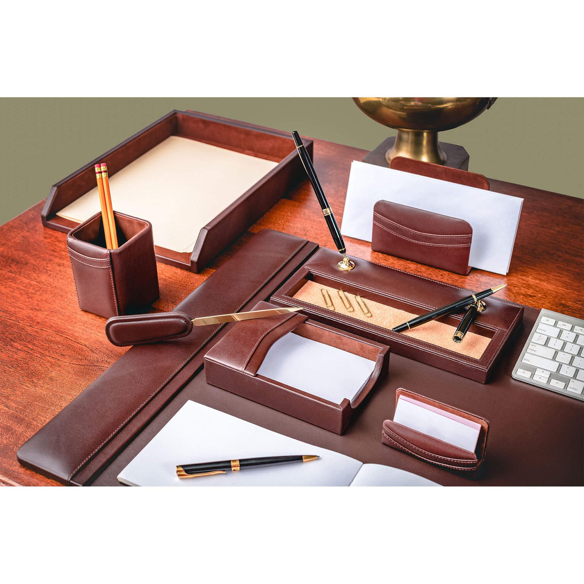 Chocolate Brown Leather 8 Piece Desk Set O992945